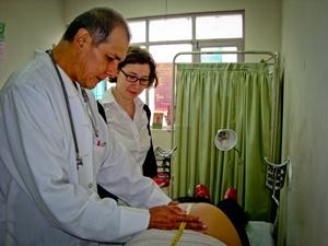 Volunteer Medical Internships in Bolivia with Projects Abroad Volunteer Medical Internships in Bolivia with Projects Abroad